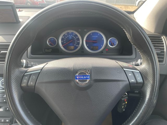 2014 VOLVO XC90 - Photo 12