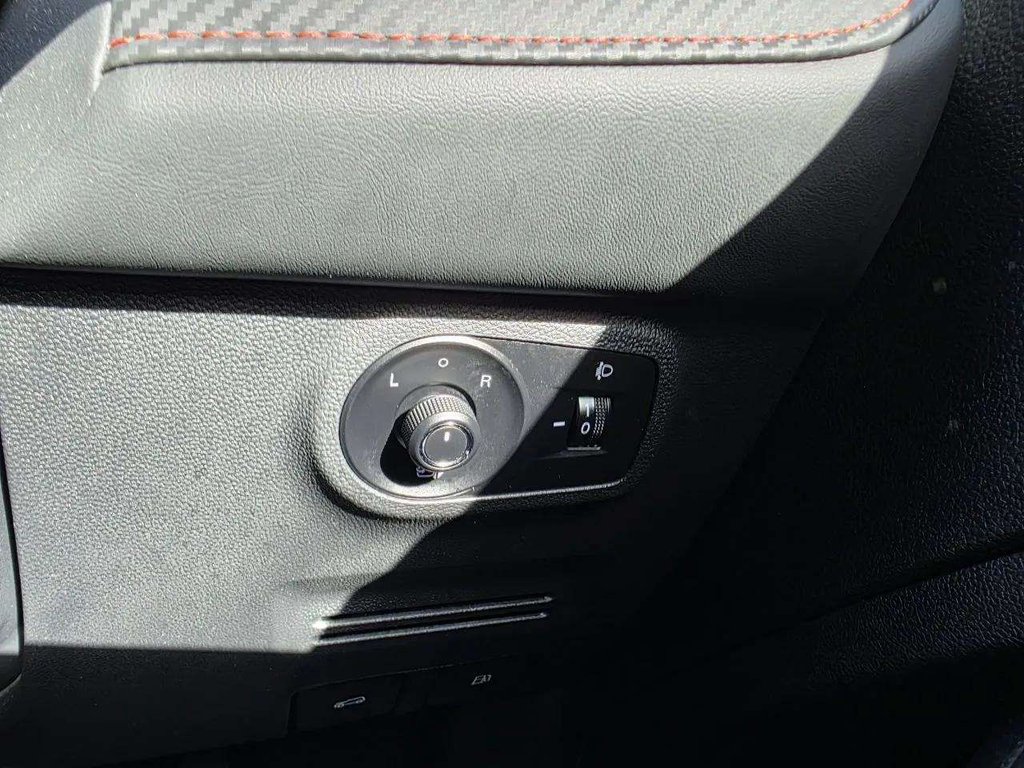 2023 MG MG ZS — image 10