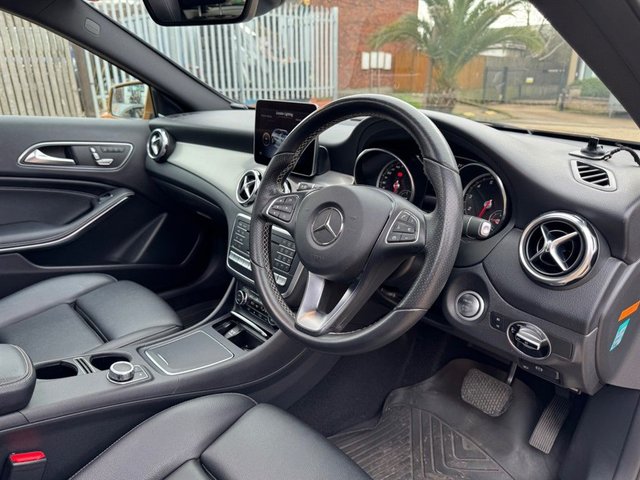 2016 Mercedes-Benz GLA - Photo 10