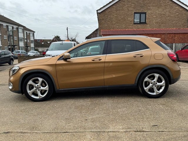 2016 Mercedes-Benz GLA - Photo 8