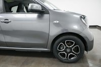 USED 2018 18 SMART FORFOUR EQ 17.6kWh Prime (Premium Plus) Auto 5dr Panoramic Roof, Black Leather
