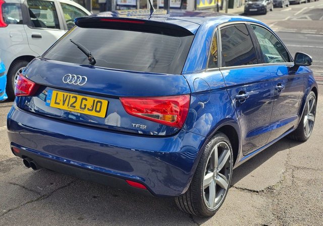 2012 AUDI A1 - Photo 12