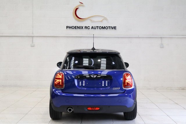 2020 MINI HATCH - Photo 3