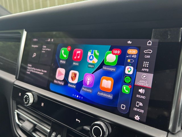 2023 PORSCHE MACAN - Photo 8