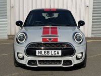 USED 2018 68 MINI HATCH 2.0 Cooper S Hatchback 3dr Petrol Manual Euro 6 (s/s) (192 ps) SAT NAV