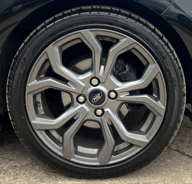 2020 FORD FIESTA 1.0T EcoBoost ST-Line Edition Hatchback 3dr Petrol Manual Euro 6 (s/s) (95 ps) - Photo 11