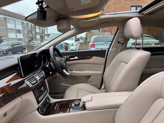 2016 Mercedes-Benz CLS - Photo 10