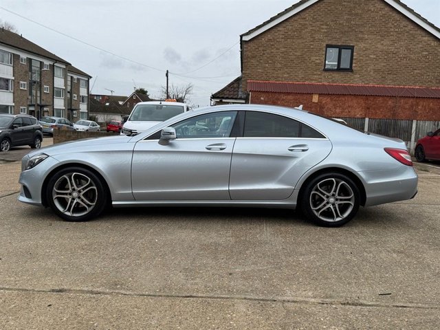 2016 Mercedes-Benz CLS - Photo 8
