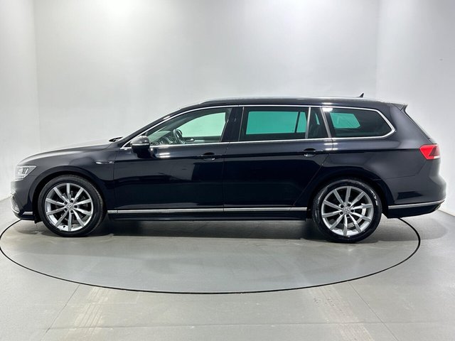 2020 Volkswagen Passat - Photo 5