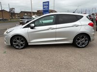 USED 2020 70 FORD FIESTA 1.0T EcoBoost MHEV ST-Line Edition Hatchback 5dr Petrol Manual Euro 6 (s/s) (125 ps) 2 OWNERS FROM NEW* SAT NAV* PARKING SENSORS* CRUISE CONTROL* 6 SPEED* ECO / SPORT MODE* AUTO START / STOP* TRACTION CONTROL* AIR CON* HEATED WINDSCREEN*  BLUETOOTH PHONE AND AUDIO* DAB* USB* APPLE CARPLAY* ANDROID AUTO