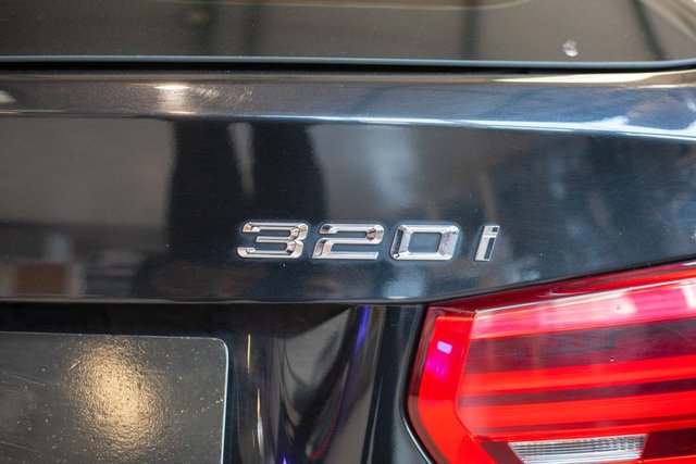 2019 BMW 3 Series 2L M Sport 5dr - Photo 11