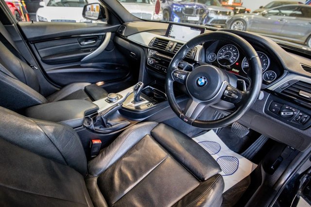 2019 BMW 3 Series 2L M Sport 5dr - Photo 2