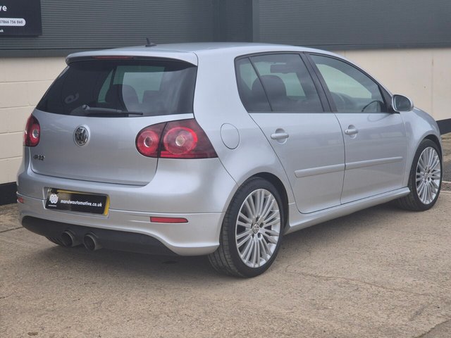 2021 VOLKSWAGEN GOLF R32 - Photo 7