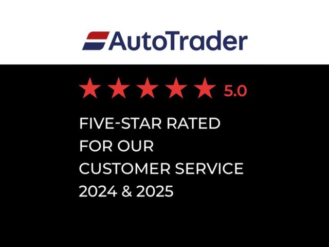 2021 VOLKSWAGEN GOLF R32 - Photo 10