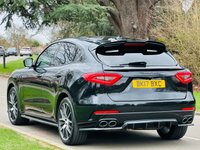 USED 2017 17 MASERATI LEVANTE 3.0D V6 SUV 5dr Diesel ZF 4WD Euro 6 (s/s) (275 ps) PANROOF+RED LETHER+CARBON KIT+