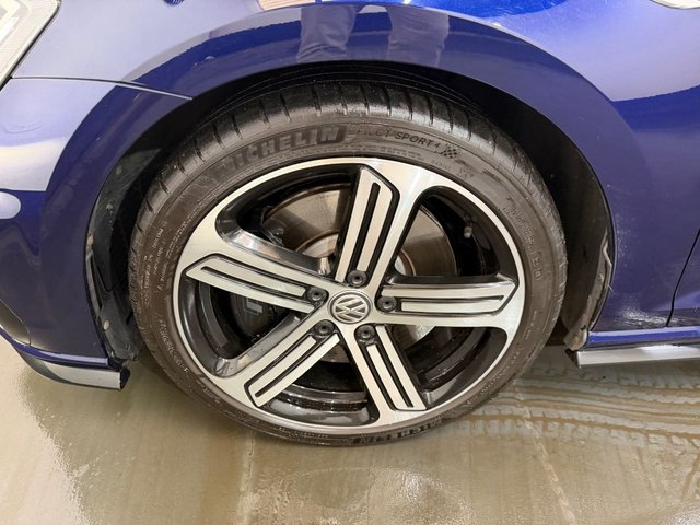 2018 VOLKSWAGEN GOLF 2.0 TSI R Hatchback 5dr Petrol DSG 4Motion Euro 6 (s/s) (310 ps) - Photo 11