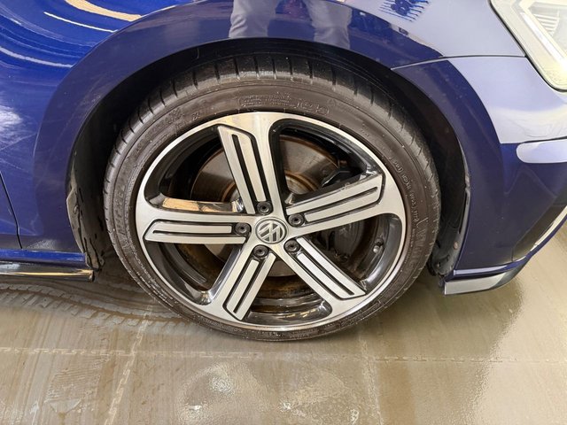 2018 VOLKSWAGEN GOLF 2.0 TSI R Hatchback 5dr Petrol DSG 4Motion Euro 6 (s/s) (310 ps) - Photo 12