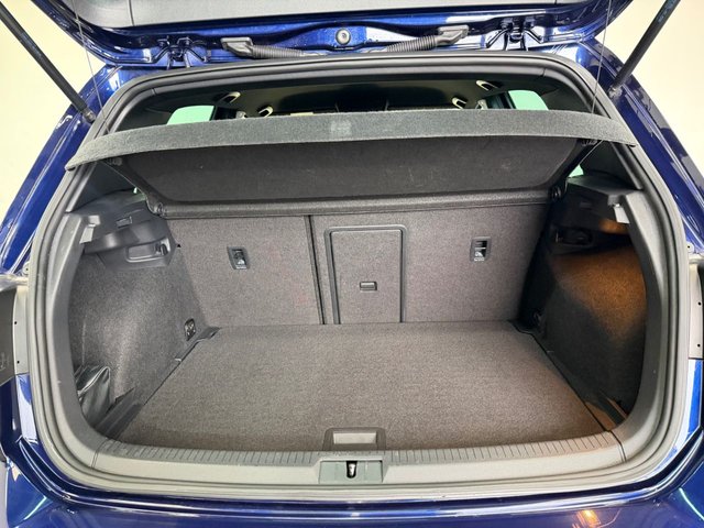 2018 VOLKSWAGEN GOLF 2.0 TSI R Hatchback 5dr Petrol DSG 4Motion Euro 6 (s/s) (310 ps) - Photo 10