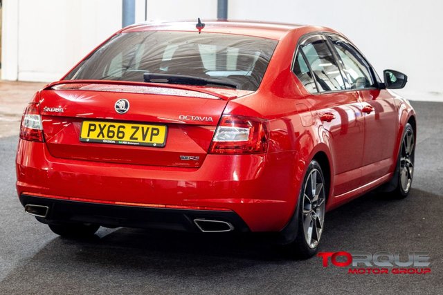 2016 SKODA OCTAVIA 2.0 TDI vRS Hatchback 5dr Diesel Manual Euro 6 (s/s) (SNav) (184 ps) - Photo 8