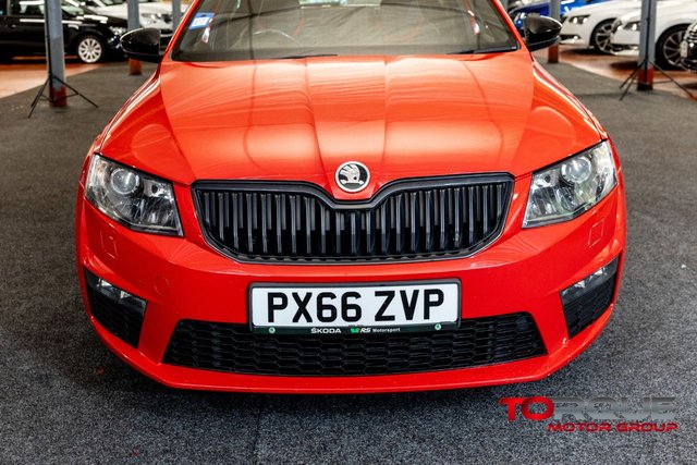 2016 SKODA OCTAVIA 2.0 TDI vRS Hatchback 5dr Diesel Manual Euro 6 (s/s) (SNav) (184 ps) - Photo 11