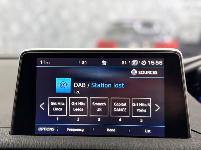 2019 Peugeot 3008 1.2L Allure 5dr - Photo 5