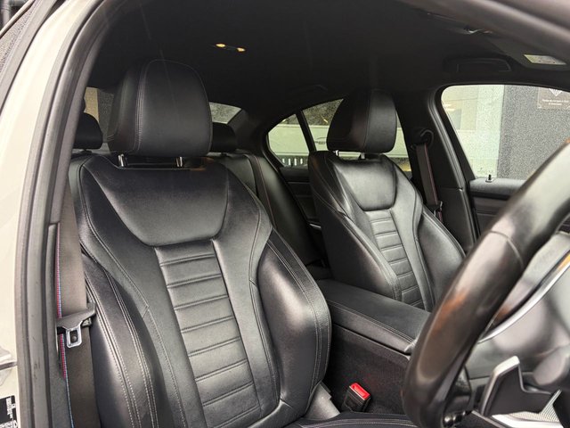 2021 BMW 3 SERIES - Photo 5