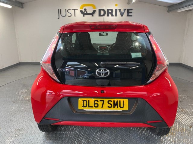 2018 Toyota Aygo 1L X-Play 5dr - Photo 4