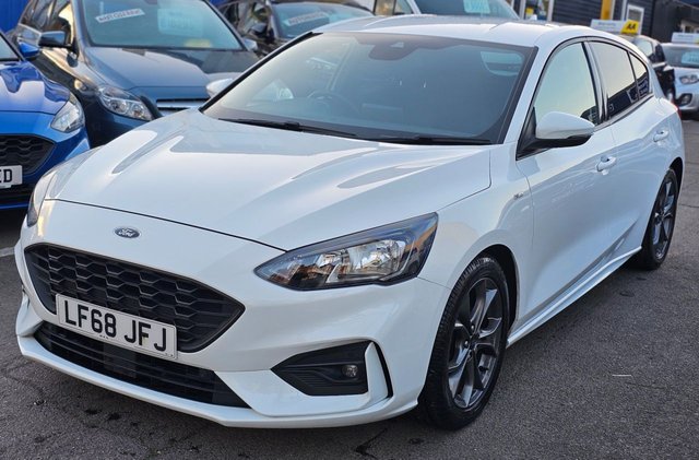 2018 FORD FOCUS - Photo 4