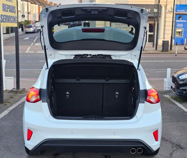 2018 FORD FOCUS - Photo 10