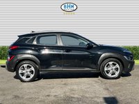 USED 2023 72 HYUNDAI KONA 1.0 T-GDi MHEV SE Connect SUV 5dr Petrol Hybrid Manual Euro 6 (s/s) (120 ps) 1 Owner From New F/S/H