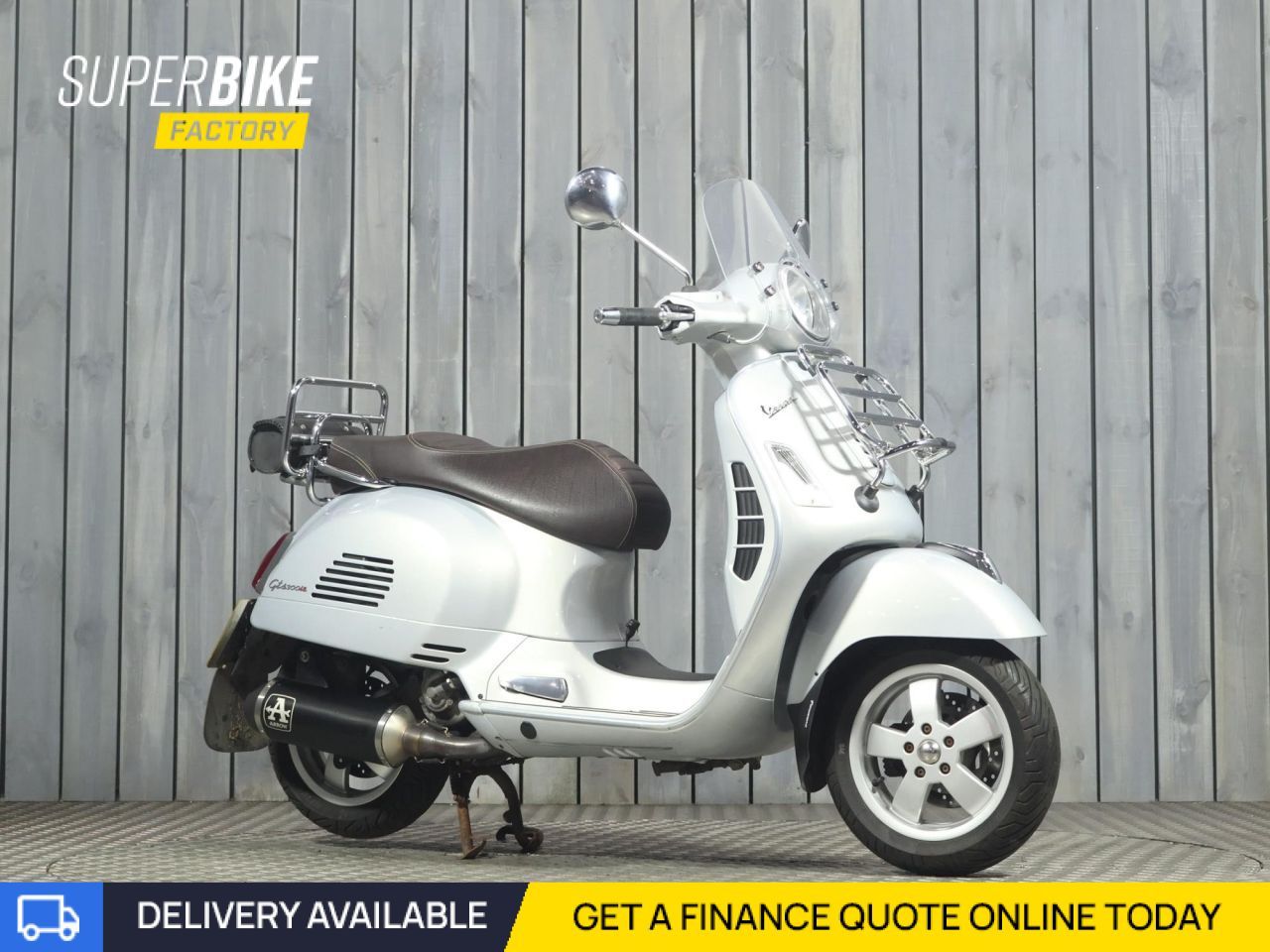 PIAGGIO VESPA GTS 300VESPA GTS 300