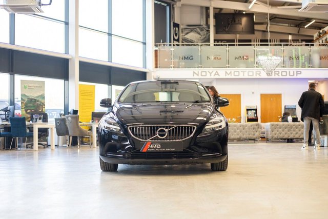 2016 Volvo V40 2L Inscription 5dr - Photo 9