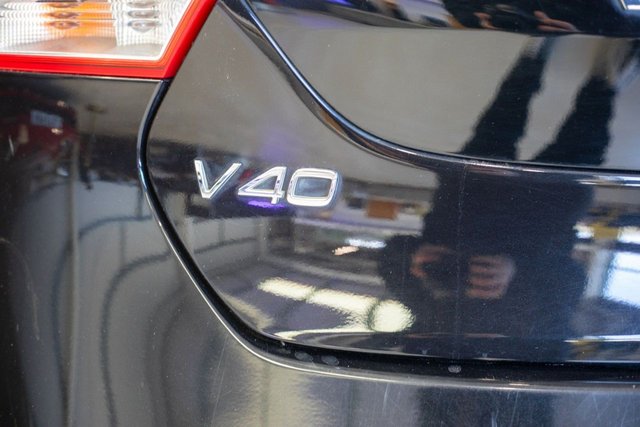 2016 Volvo V40 2L Inscription 5dr - Photo 11