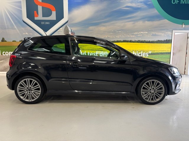 2014 Volkswagen Polo 1.4L Bluegt 3dr - Photo 4
