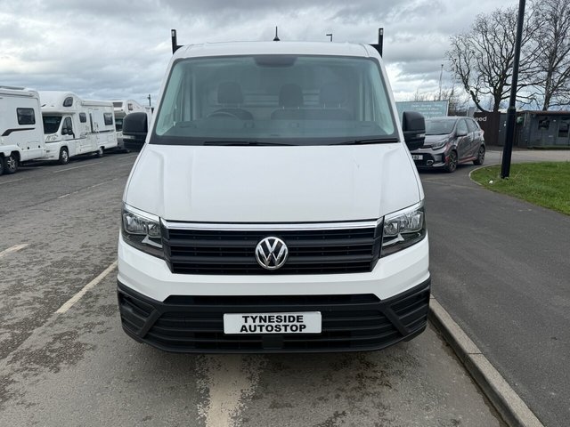 2019 VOLKSWAGEN CRAFTER - Photo 2