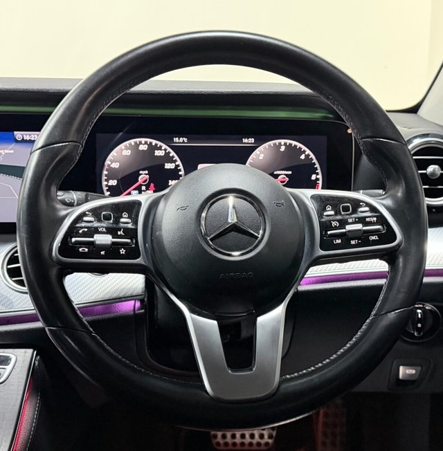 2019 Mercedes-Benz E-CLASS - Photo 8