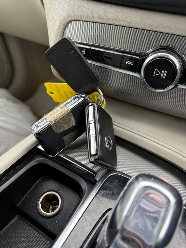 2015 VOLVO XC90 - Photo 5