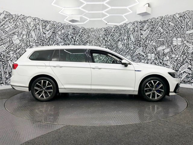 2022 Volkswagen Passat 1.4L Gte 5dr - Photo 10