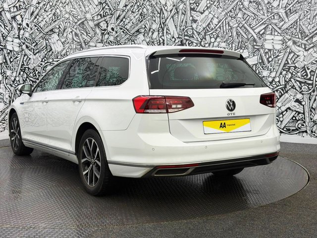 2022 Volkswagen Passat 1.4L Gte 5dr - Photo 5