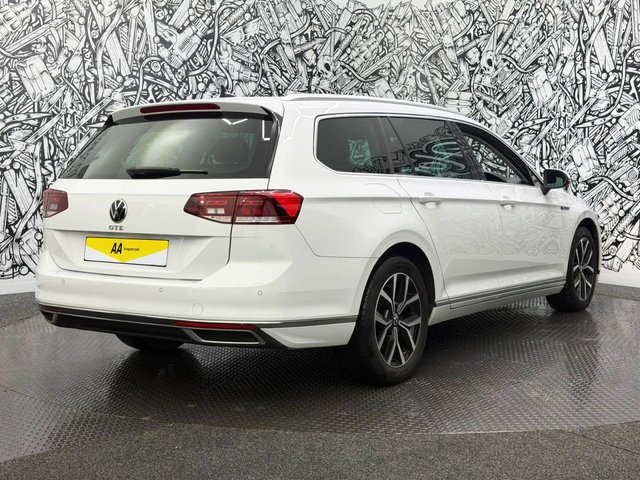 2022 Volkswagen Passat 1.4L Gte 5dr - Photo 8