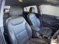USED 2019 69 HYUNDAI IONIQ 1.6 h-GDi GPF Premium SE Hatchback 5dr Petrol Hybrid DCT Euro 6  