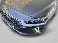 USED 2019 69 HYUNDAI IONIQ 1.6 h-GDi GPF Premium SE Hatchback 5dr Petrol Hybrid DCT Euro 6  
