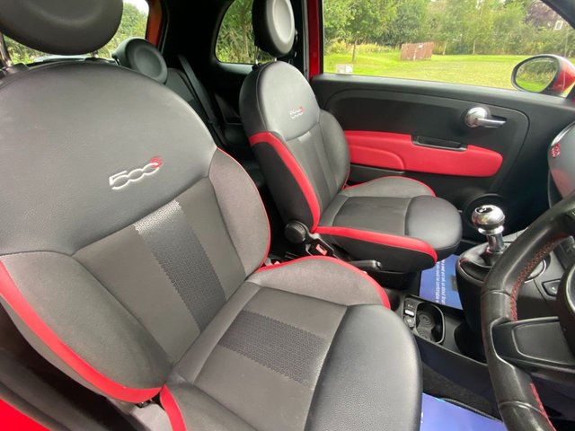 2014 FIAT 500 - Photo 11