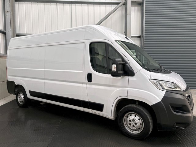 View our VAUXHALL MOVANO