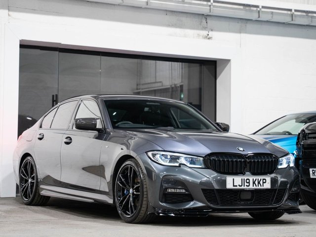 2019 BMW 3 Series 2L M Sport 4dr - Photo 3