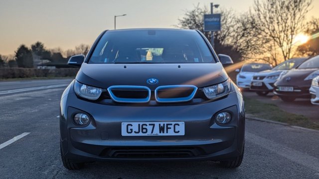 2017 BMW I3 0.6L null 4dr - Photo 3