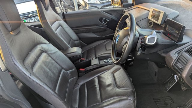 2017 BMW I3 0.6L null 4dr - Photo 12