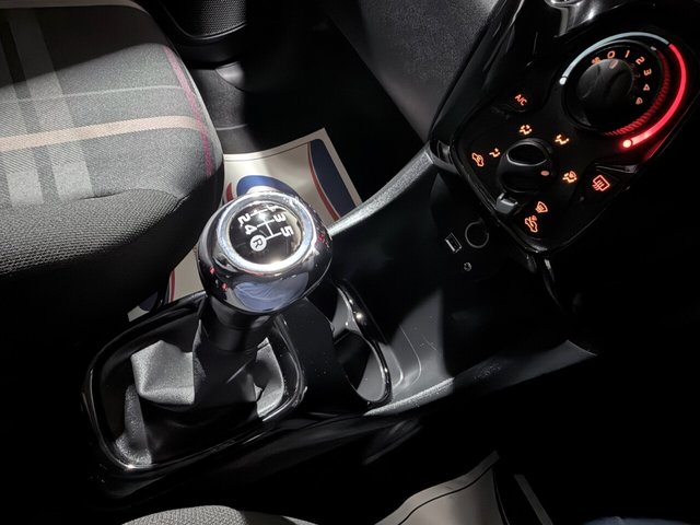 2016 PEUGEOT 108 - Photo 12