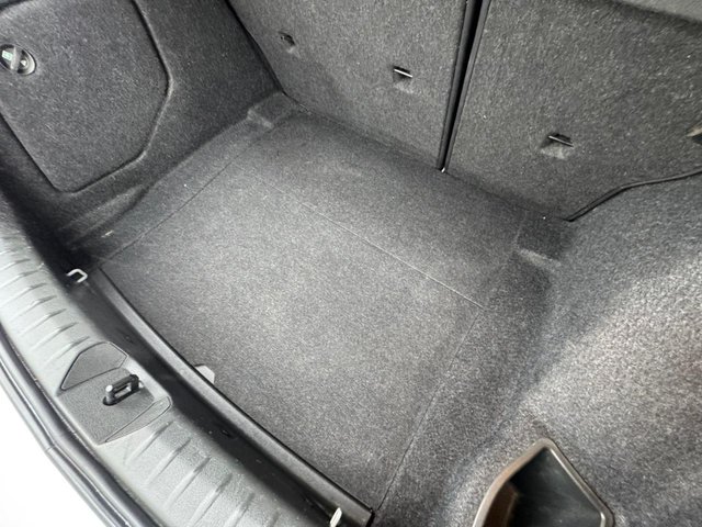 2012 BMW 1 Series 2L Sport 5dr - Photo 6