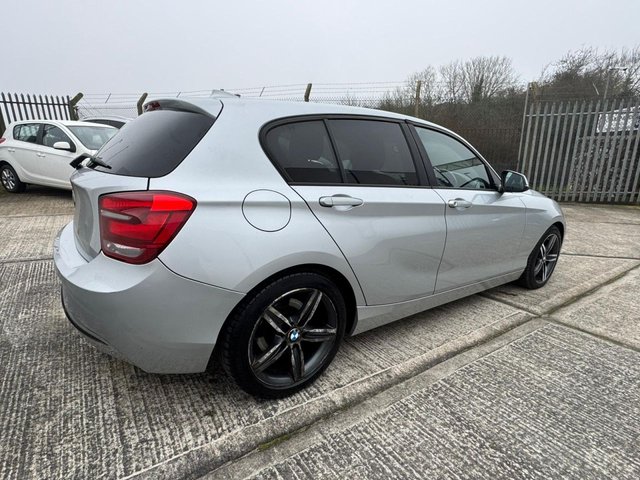 2012 BMW 1 Series 2L Sport 5dr - Photo 9